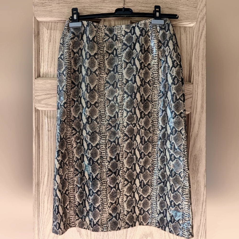 VAKKO MIDI LEATHER SKIRT